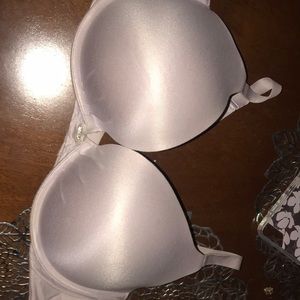 Victorias Secret plunge bra